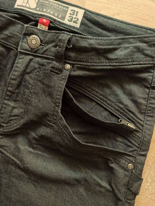 Еngelbert Strauss 46/S