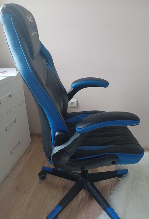 Офис стол с тапицерия от изкуствена кожа