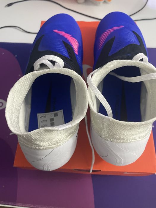 Ghete de fotbal Nike Phantom, marime 42