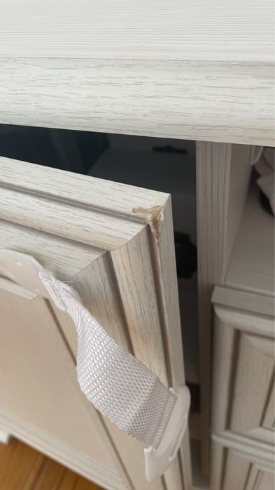 Тумба под телевизор