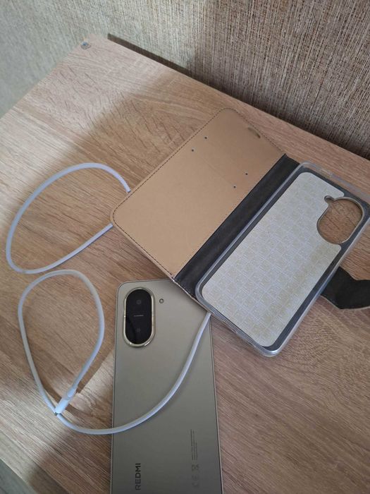 Xiaomi Redmi A5 + подарък