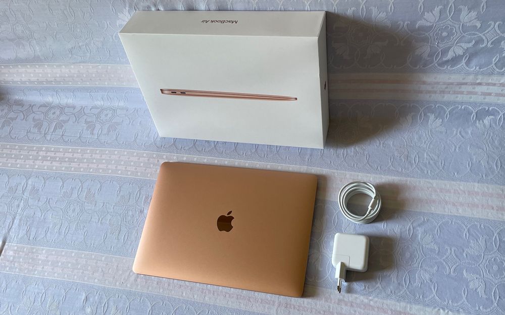 MacBook Air M1 8/256GB RoseGold