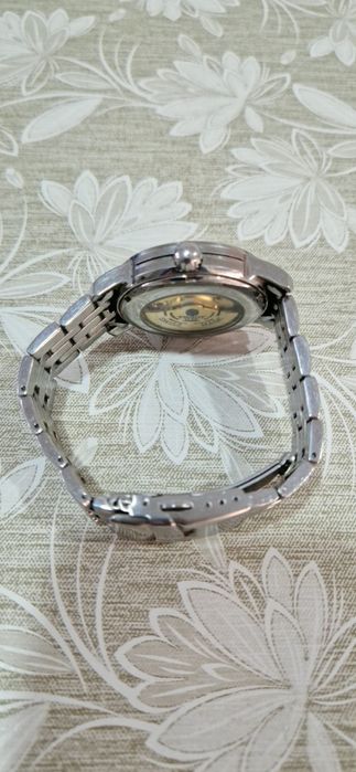 Часы Tissot AAA лукс копияа  рабочий состояаний афтопадзавод