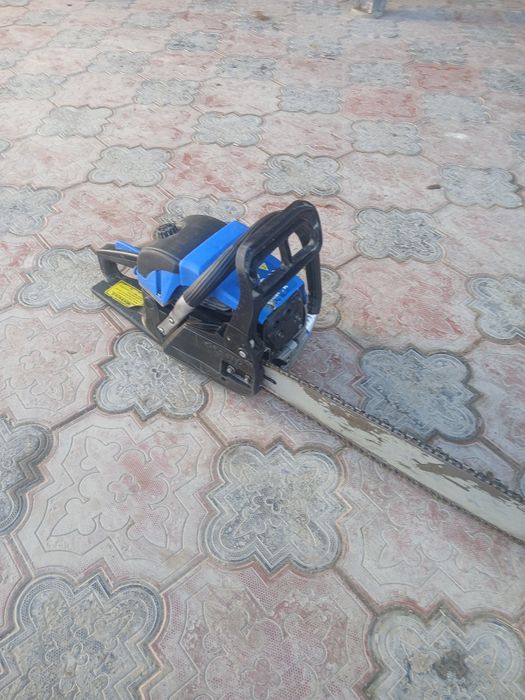 Бензопила хороший состояние