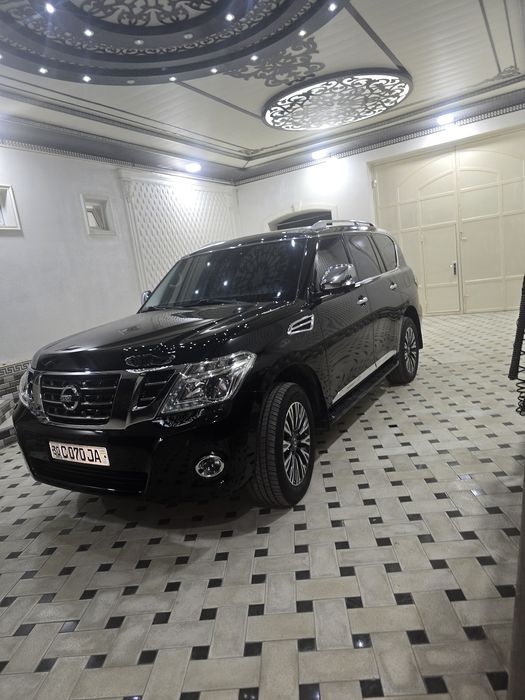 Нессан патрул платинум