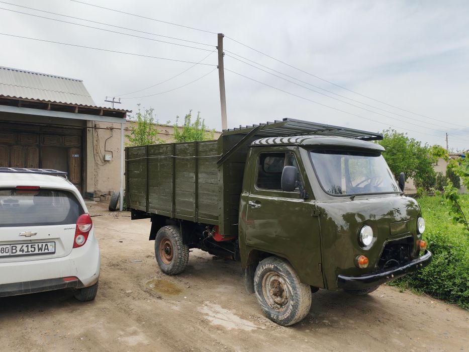 UAZ moshinasi sotiladi  holati ideal