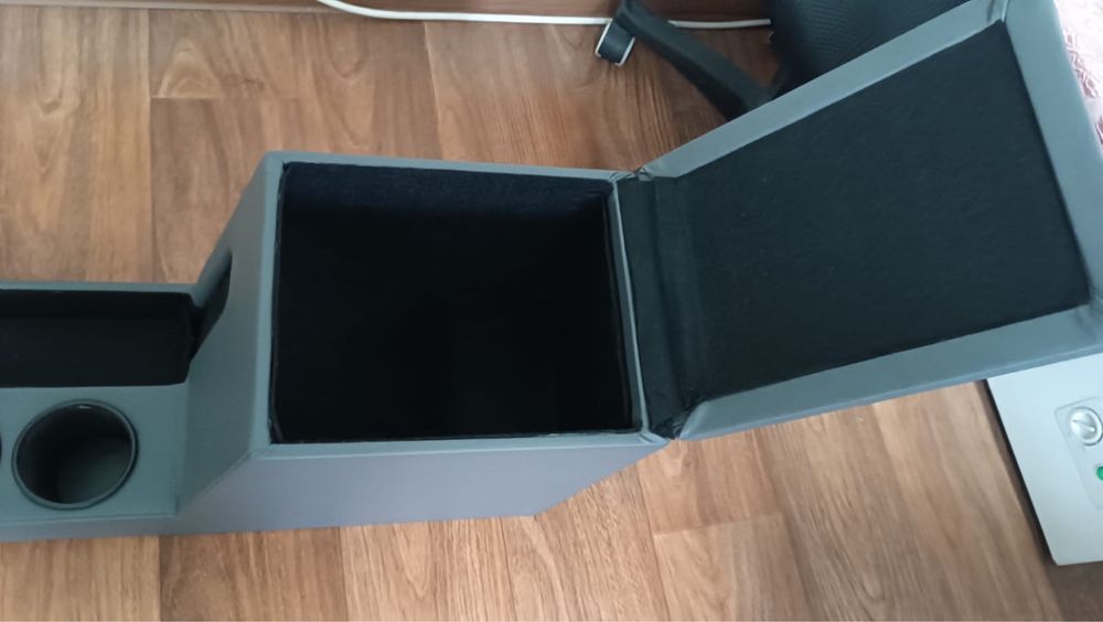 Продам подлокотник