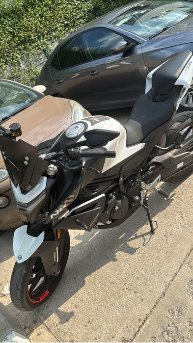 CFMoto 450NK in garantie