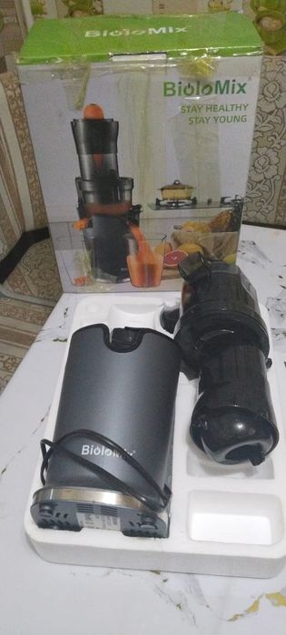 Соковыжемалка марки BIOLOMIX