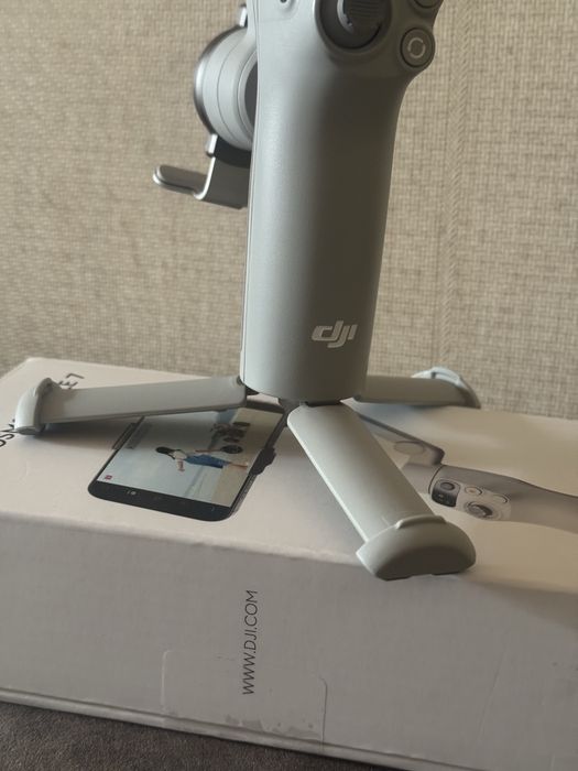 Стабилизатор DJI Osmo Mobile 7