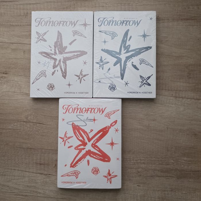 Кпоп албуми TXT, Enhypen, TomorrowXTogether Kpop