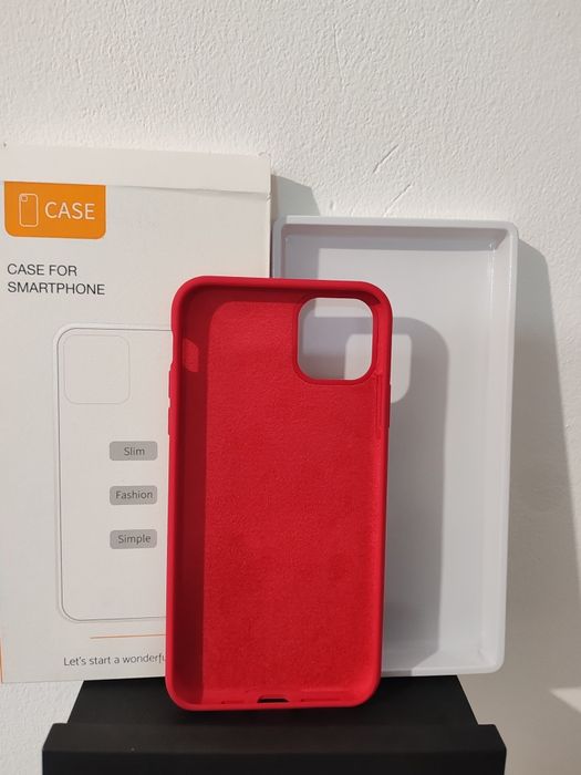 Huse pentru iPhone 11 Pro Max