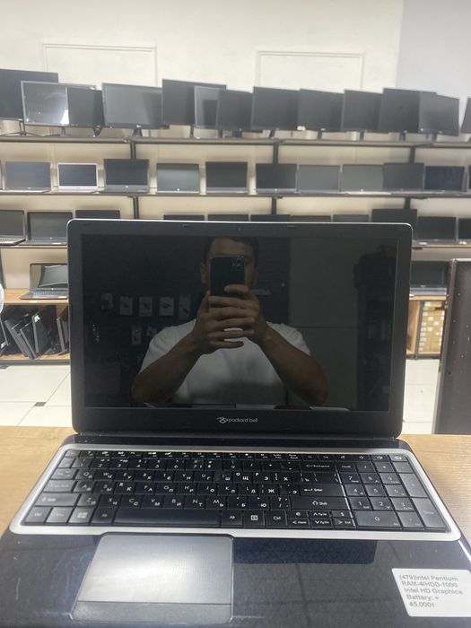 Ноутбук PB Pentium/RAM4/HDD1000/HD Graphics