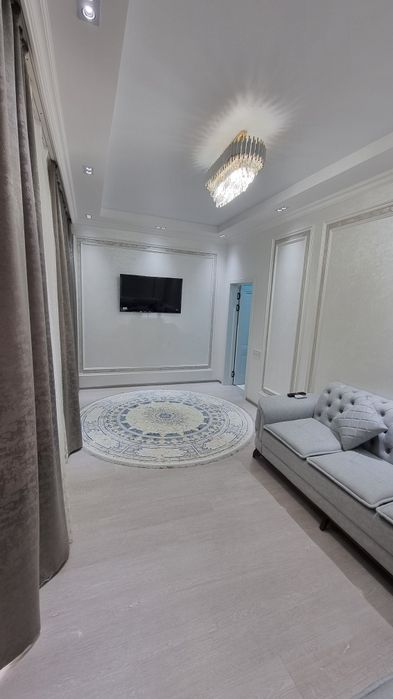 Сдаются квартира иностранцам с обстановкой новый ремонт . 500$