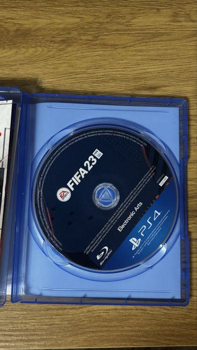Mortal Kombat XL, FIFA 21, FIFA 23 + FIFA 20 подарък