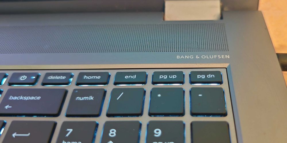 HP ZBook 17 G7/Core i7-10850H/RTX 3000 6GB/16GB RAM/512 SSD/17.3 IPS