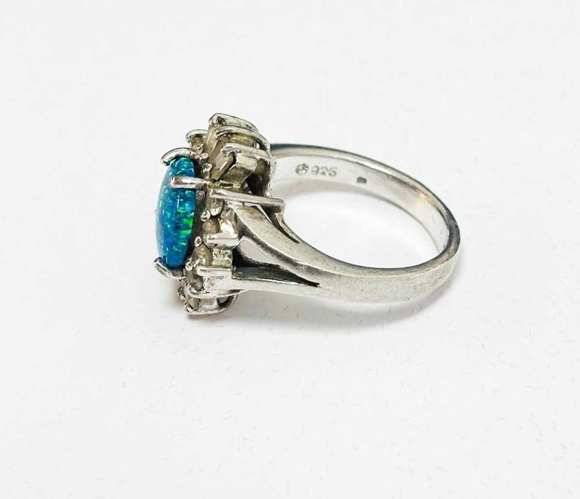 Inel din argint 925 cu opal japonez si cubic zirconia