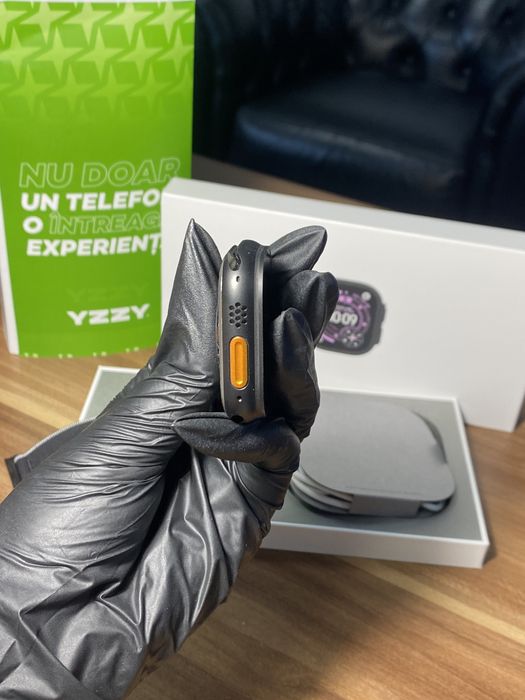 Apple Watch Ultra 3 / 49 mm / GPS / Black