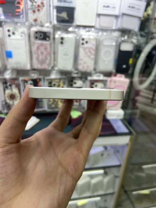iPhone 12 128Gb ideal