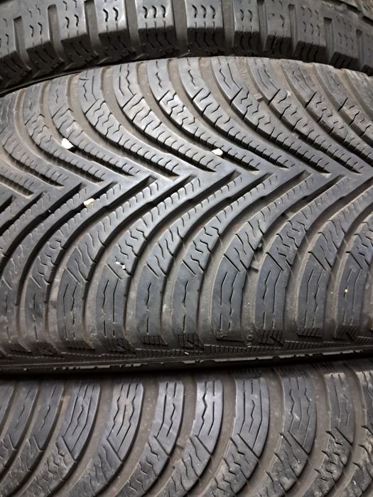 Anvelope second iarna 215 65 R16 Michelin