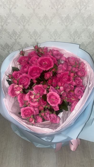 Цветы свежие розы