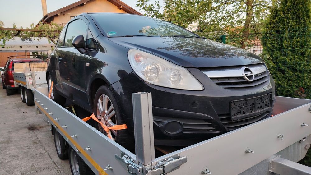 Vînd Opel CORSA D