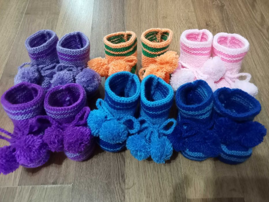 Пинетки вязанные