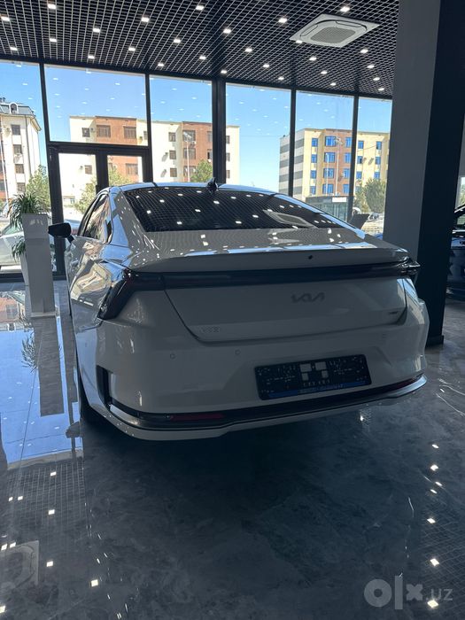 Kia K8 Hybrid sotiladi!