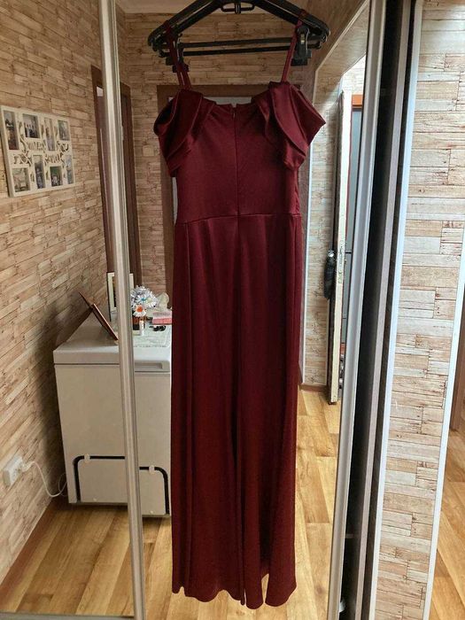 Женское больное платье