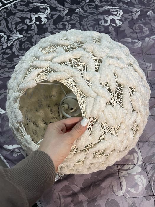 Абажур в кръгла форма