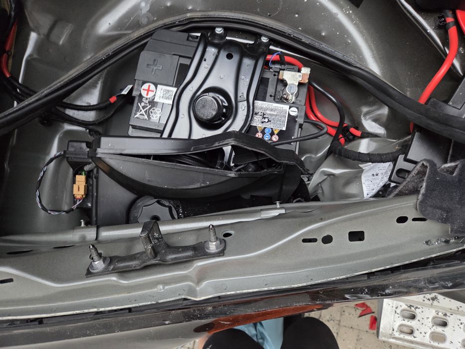 Audi A5 Sportback — avariat  spate — pentru reparatie / dezmembrare