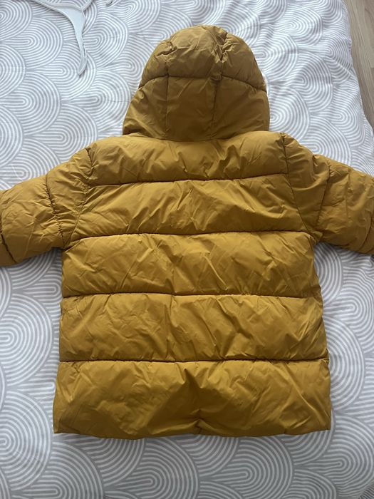 Geaca Zara 122,/ plus alte modlee 104,80,98,92