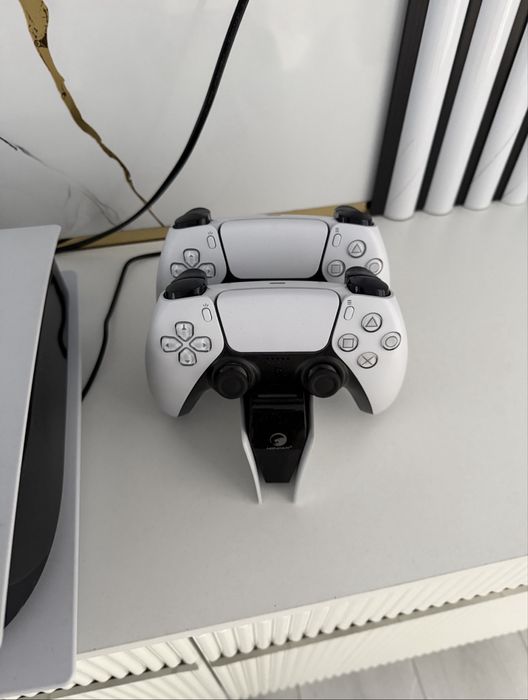 Плейстейшен 5 продам или обмен на комп