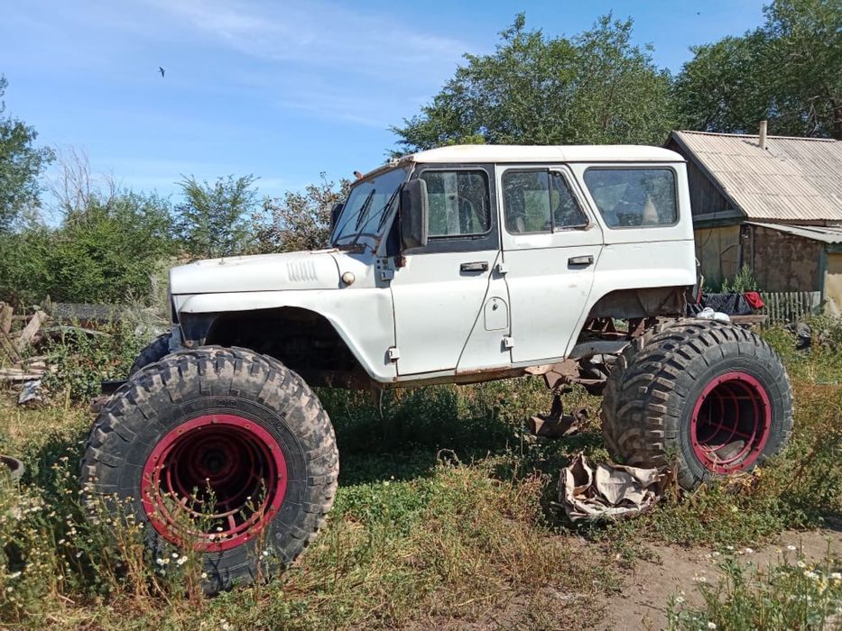 Продам вездеход УАЗ