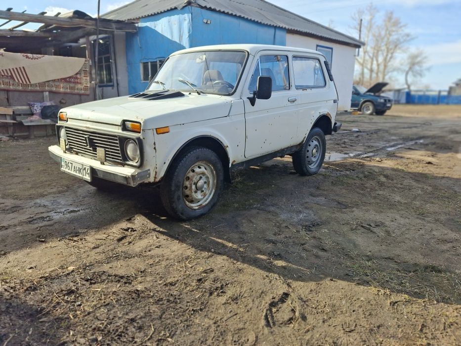 Продам ниву на активном ходу