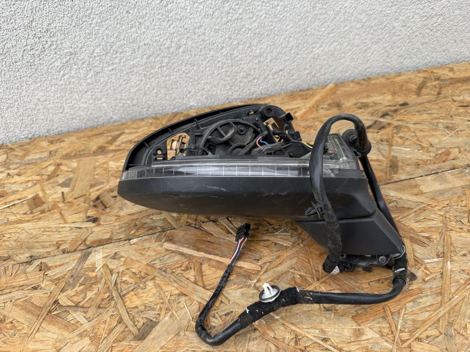 Brat oglinda dreapta pasager Audi A4 B9 A5 8W Originala Europa