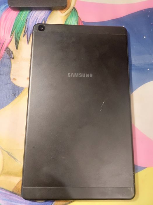 Продаю планшет в хорошем состоянии