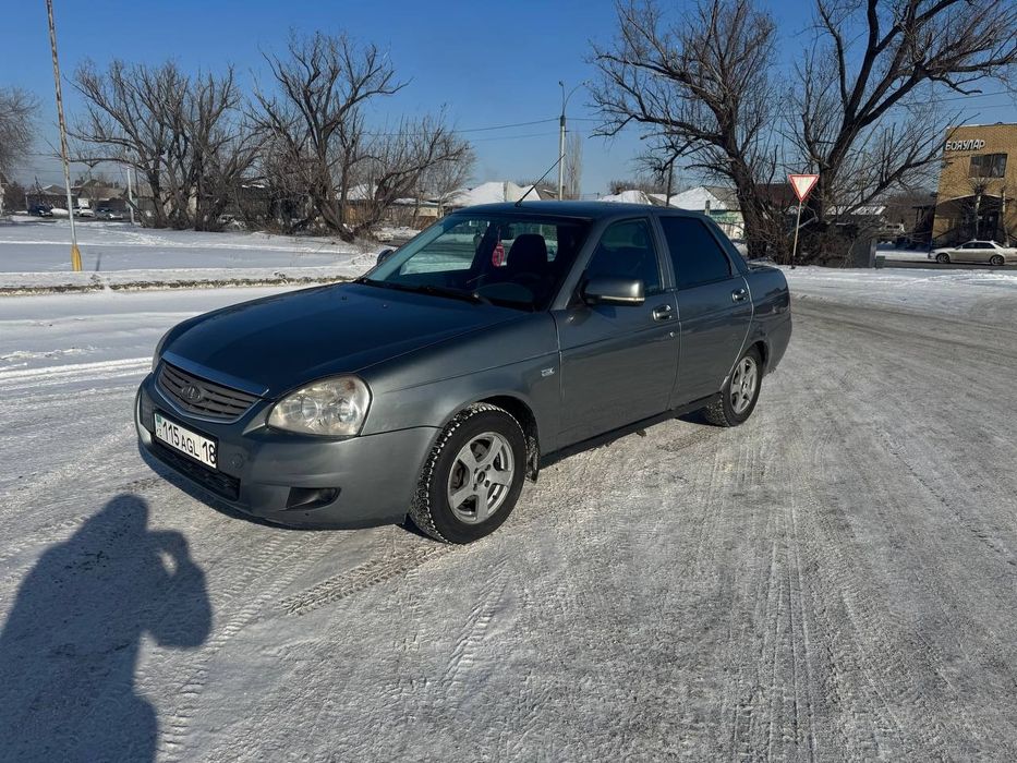 Приора 2012 год.