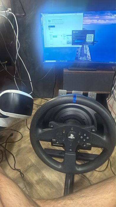 Игровой руль Thrustmaster 300Gt rs  Ferrari