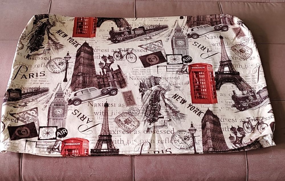 Чехлы на подушки для дивана