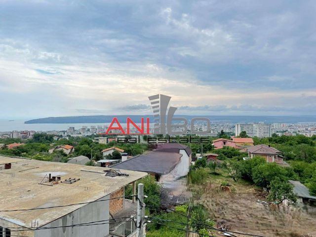 Продава се Къща в Варна, м-т Акчелар - 540 кв.м за 580 €/кв.м - Снимка #1