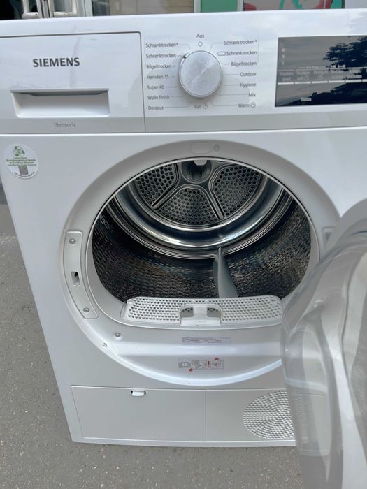 Сушилня Siemens iQ500 | 8 kg | кондензна