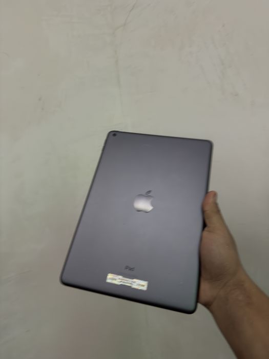 Ipad 7 sotiladi