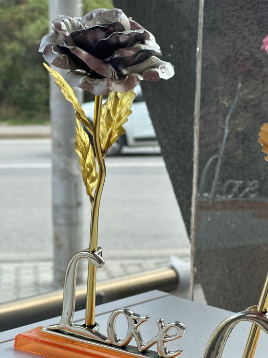 Вечна роза - подаръчен комплект