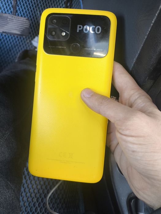 Продам телефон poco c40