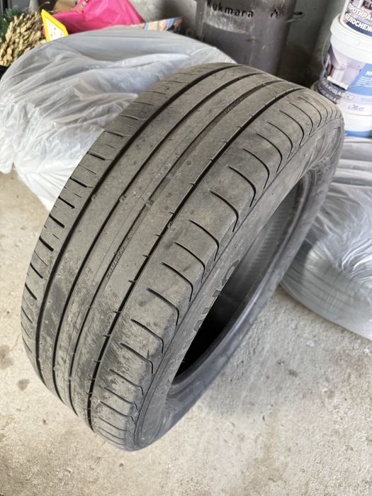 Продам летние автошины 235/60/18