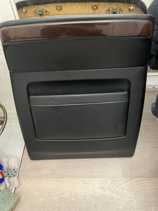 Продам сиденья для БМВ Е38