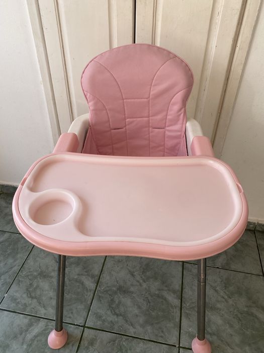 Scaun de masa Bebe