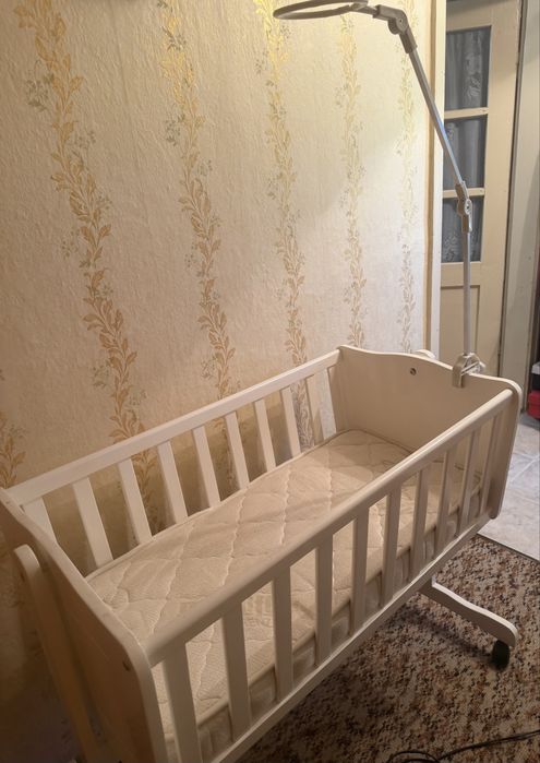 Дървена кошара за бебе до 6 месеца
