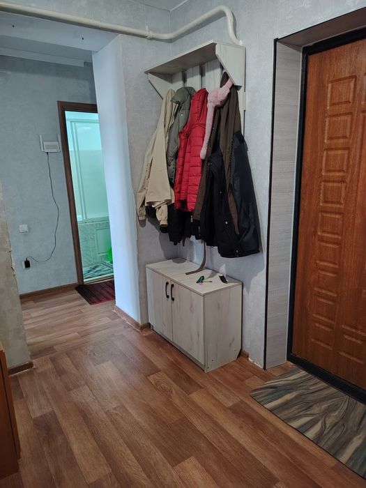 Продам 2х ккв Нурсити 2мкр 2этаж из 9.